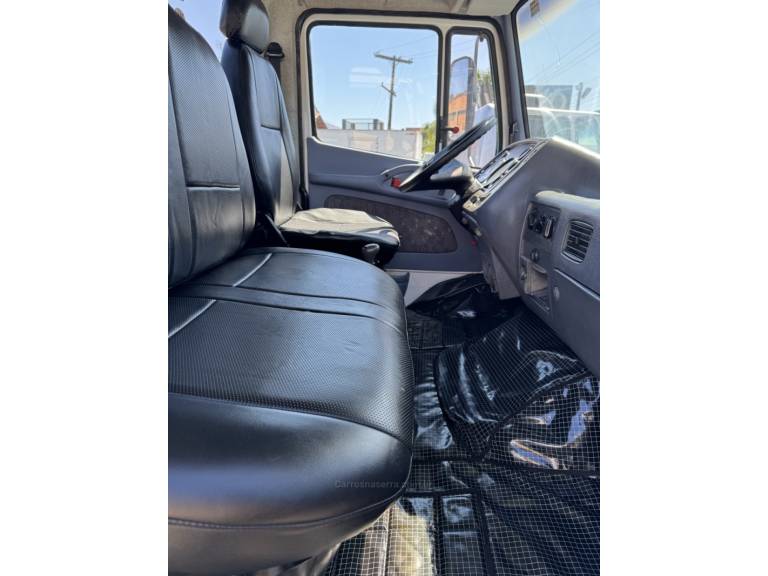 MERCEDES-BENZ - L-1620 - 2009/2009 - Branca - Sob Consulta