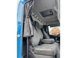 MERCEDES-BENZ - ATEGO 2426 - 2015/2016 - Azul - Sob Consulta