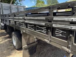 MERCEDES-BENZ - 710 - 2000/2000 - Branca - Sob Consulta